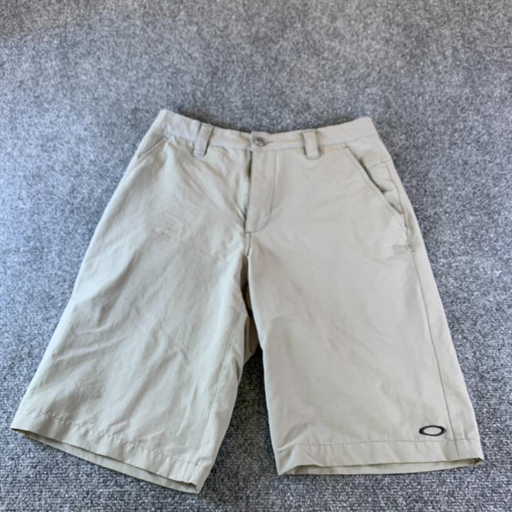 Oakley Chino Shorts Mens 30W Gray Logo Flat Front Performance Pockets Golf